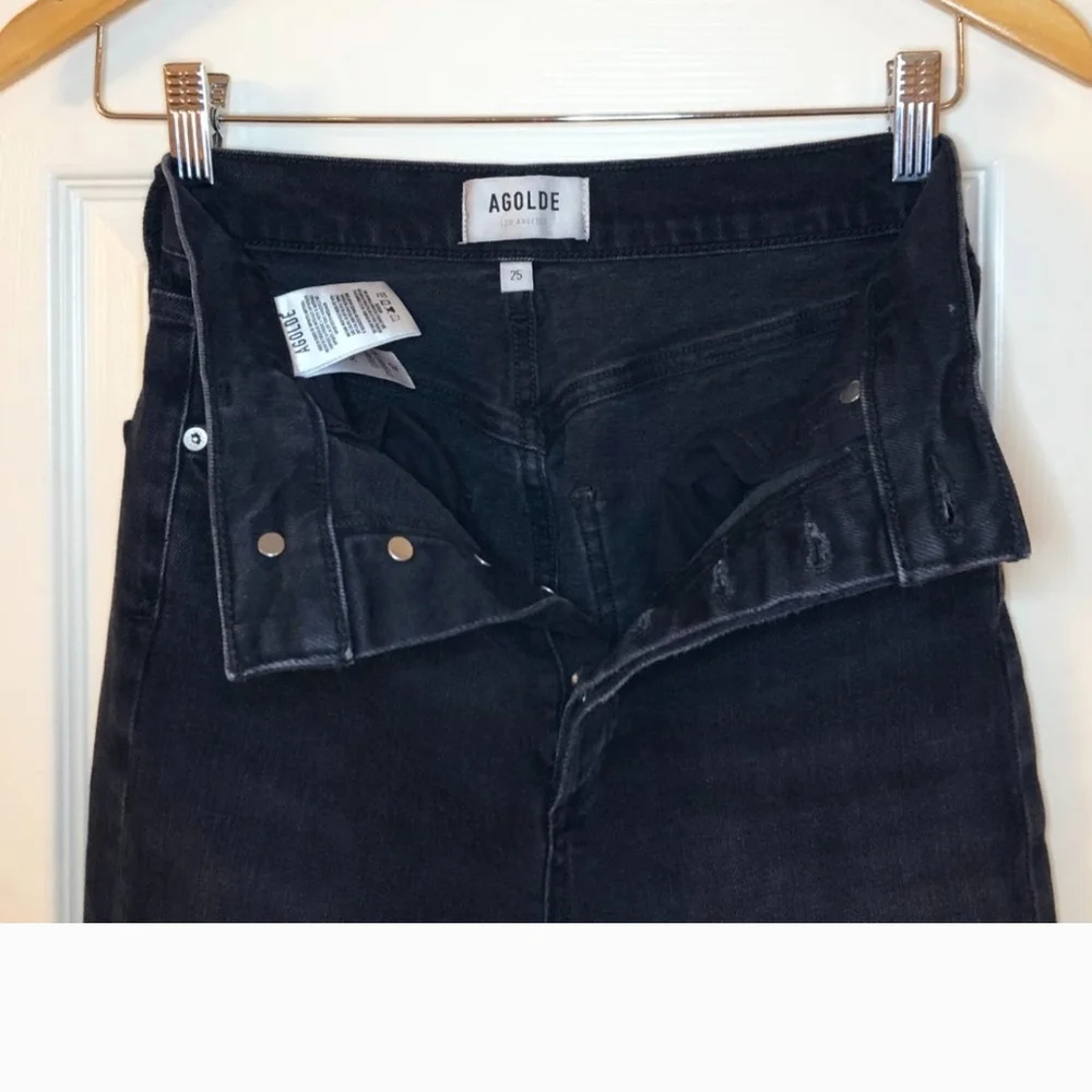 Classic Black Women's Jeans - Picture 8 of 9